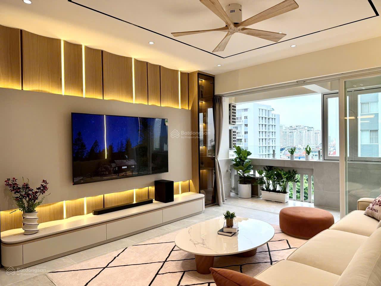 Căn hộ Mỹ Khánh Quận 7 118m² giá 10.6 tỷ - Sẵn sàng vào ở ngay!