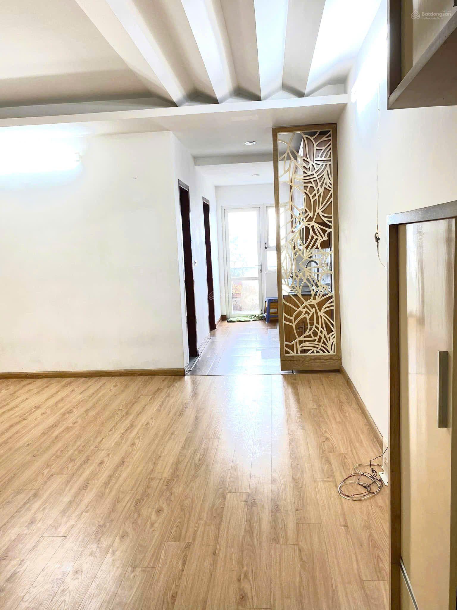 Căn hộ VP6 Linh Đàm 65m² giá 8.5 triệu - Vào ở ngay!