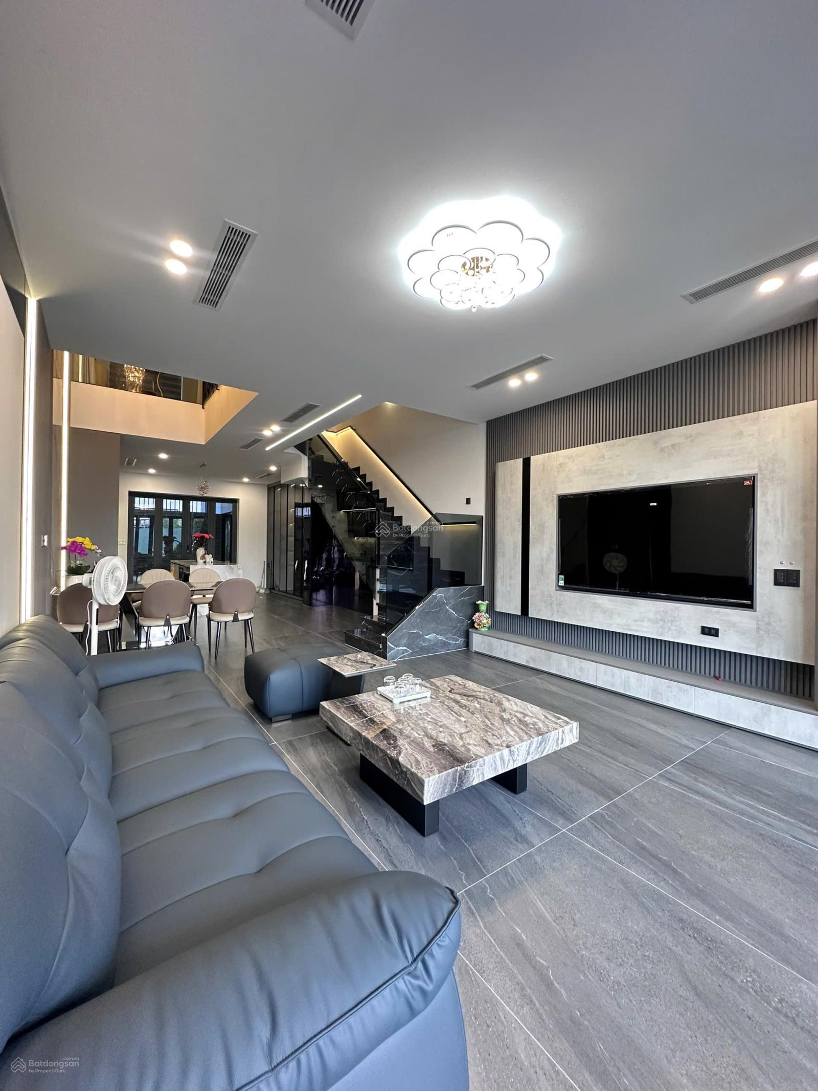 Nhà phố mới KVG The Capella Nha Trang 100m² giá 11.2 tỷ - Nội thất cao cấp, chỉ việc vào ở!