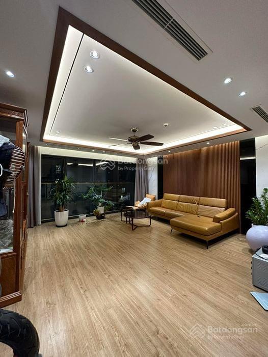 Căn hộ 4PN Hei Tower Ngụy Như Kon Tum 176m² giá 13.9 tỷ - Full nội thất sang trọng!