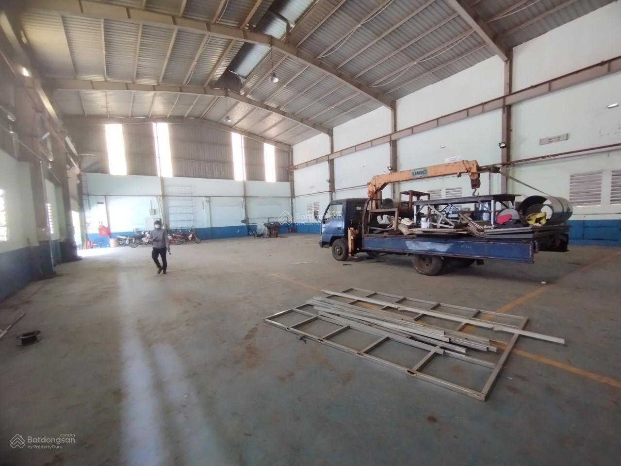 Kho cho thuê 80m² tại Việt Hưng, Long Biên - Giá 7 triệu/tháng, tiện ích đủ đầy!