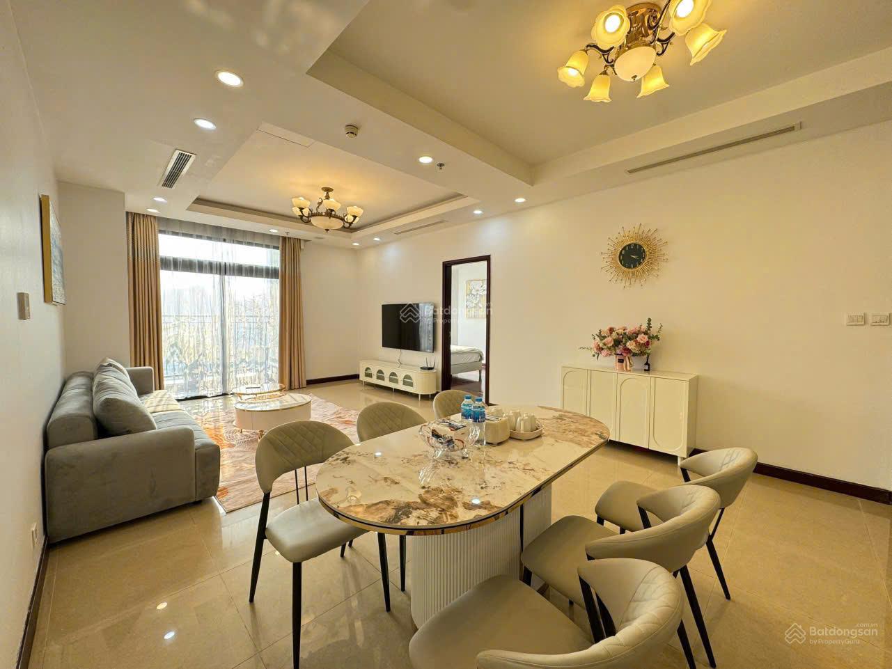 Căn hộ VOV Mễ Trì 82m² giá 5.3 tỷ - Chính chủ bán gấp!