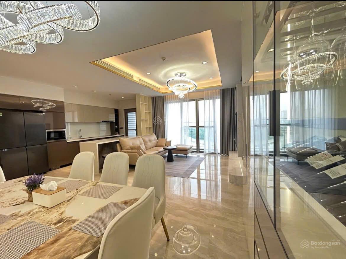 Căn hộ Penhouse Mỹ Khánh 3A Quận 7 195m² giá 13.8 tỷ - Sẵn sàng vào ở ngay!