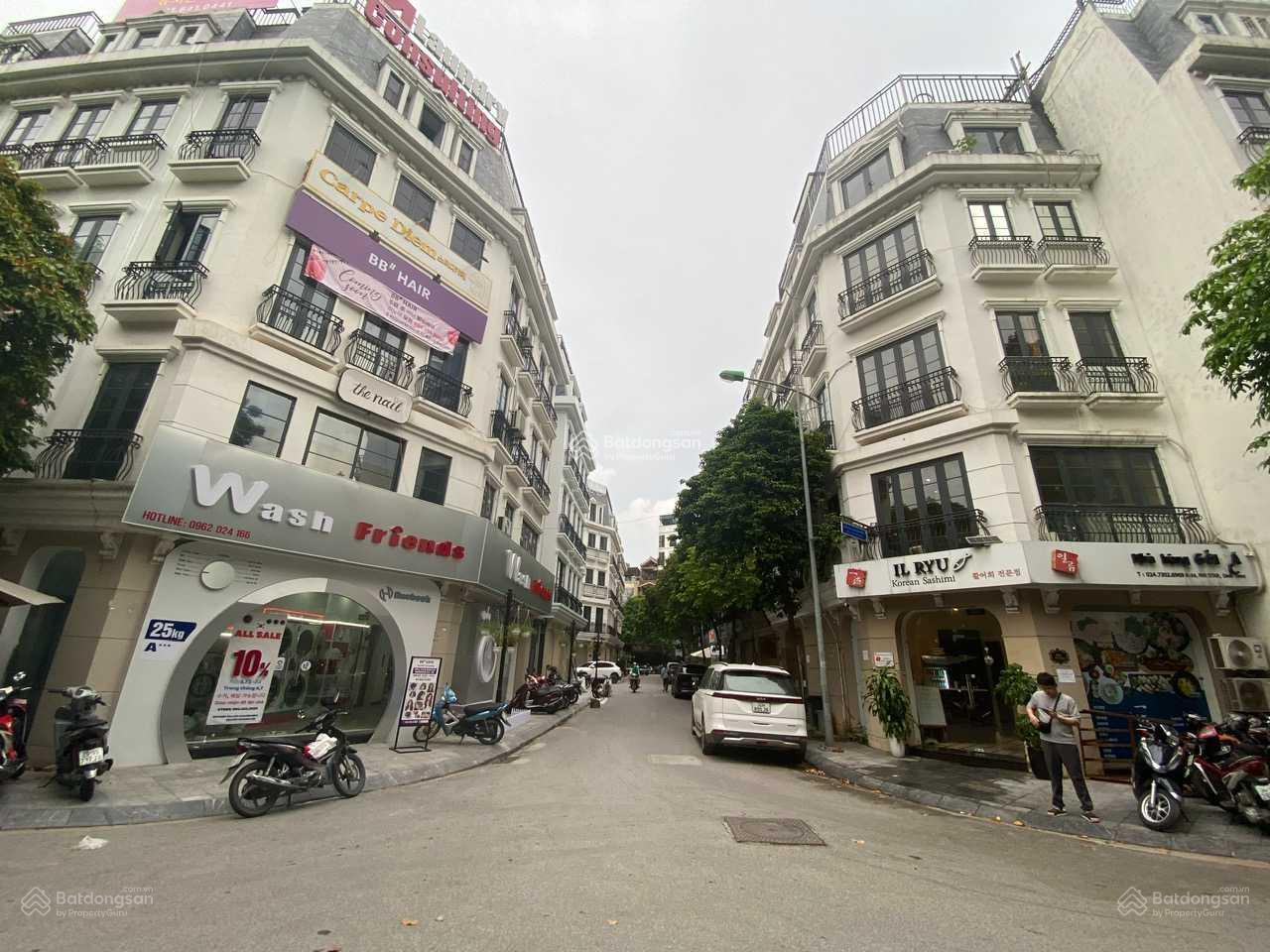 Cho thuê nhà phố Five Star Đình Thôn, Nam Từ Liêm, 85m² giá 60 triệu - Full nội thất mới đẹp!