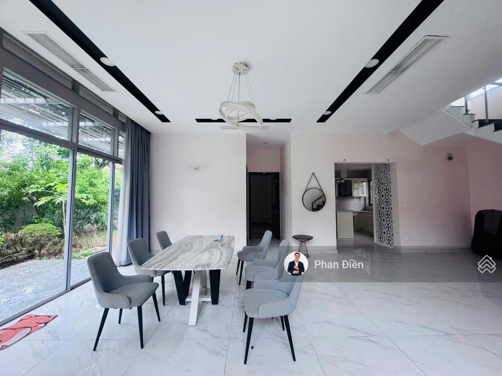 Biệt thự đơn lập Riviera Cove 400m² giá 65 triệu - Nội thất đầy đủ, view đẹp