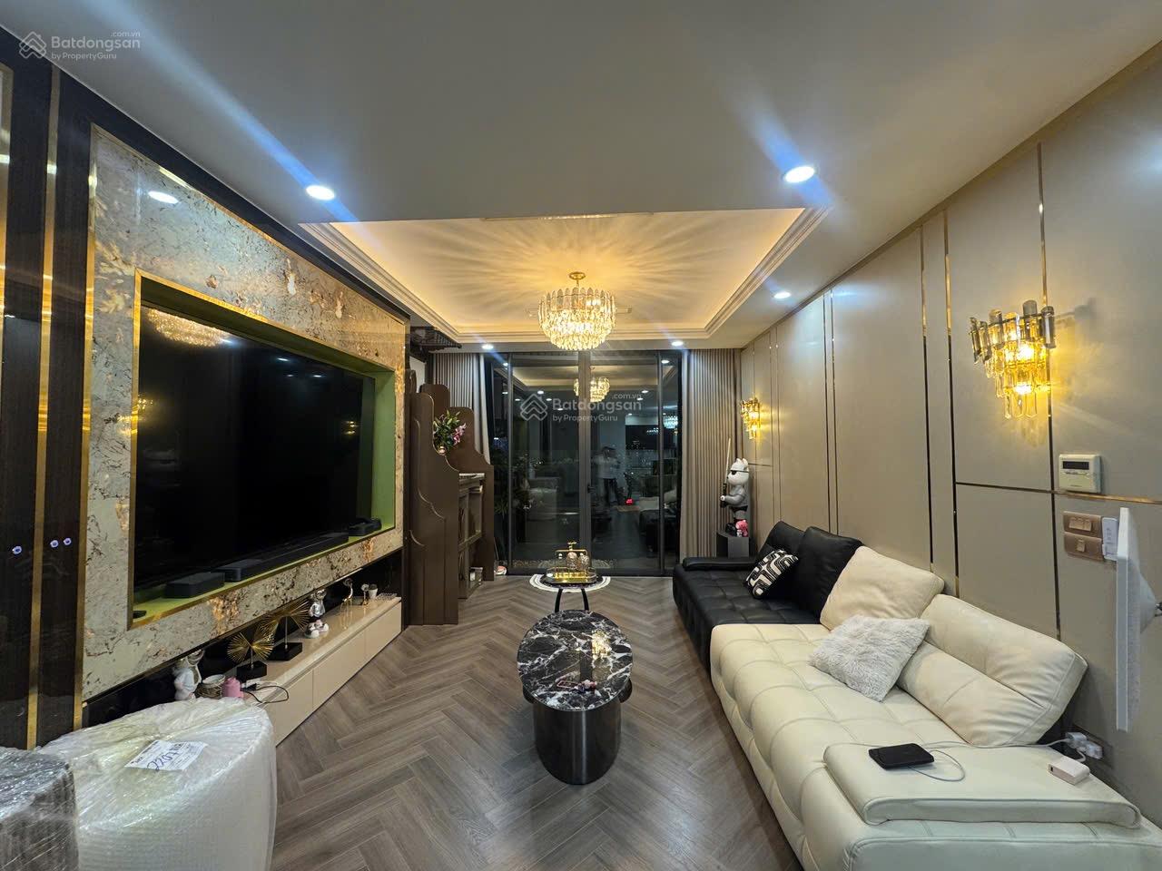 Cho thuê căn hộ cao cấp N01T8 Ngoại Giao Đoàn 121m² - Nội thất đầy đủ, chỉ việc vào ở!