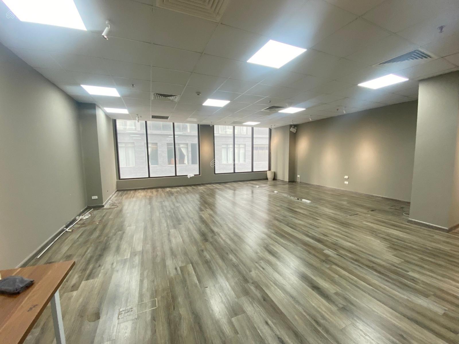 Cho thuê văn phòng N03 - T7 Ngoại Giao Đoàn 90m² giá từ 20.52 triệu - Không gian làm việc chuyên nghiệp!