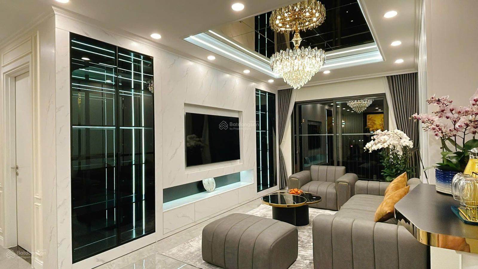 Căn hộ N02 T3 Ngoại Giao Đoàn 95m² giá 9.5 tỷ - Full nội thất sang trọng, sẵn sàng vào ở!