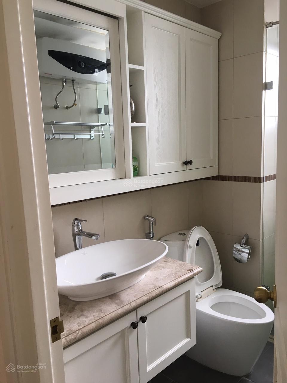 Căn hộ Riverpark 1, Phú Mỹ Hưng 140m² giá 35 triệu - Nội thất đầy đủ, nhà đẹp!