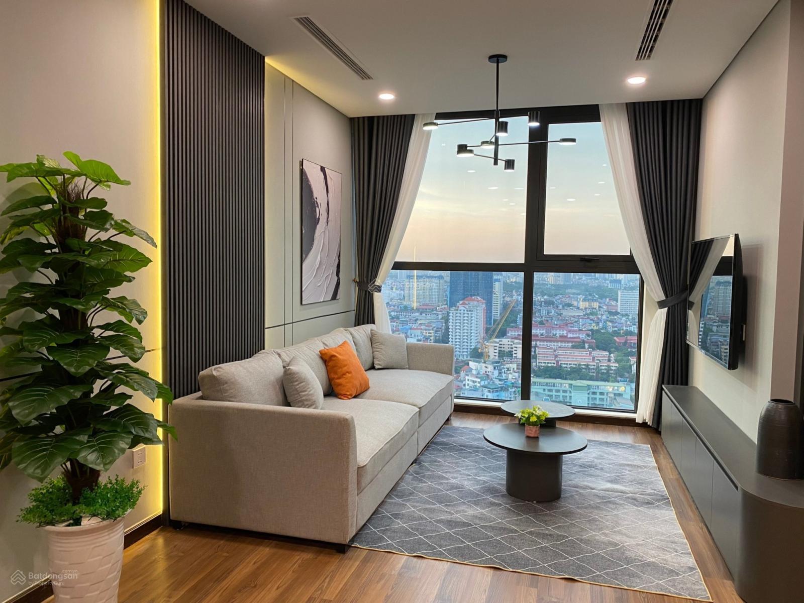 Căn hộ Center Point Cầu Giấy 55m² giá 14 triệu - Full nội thất, vào ở ngay!