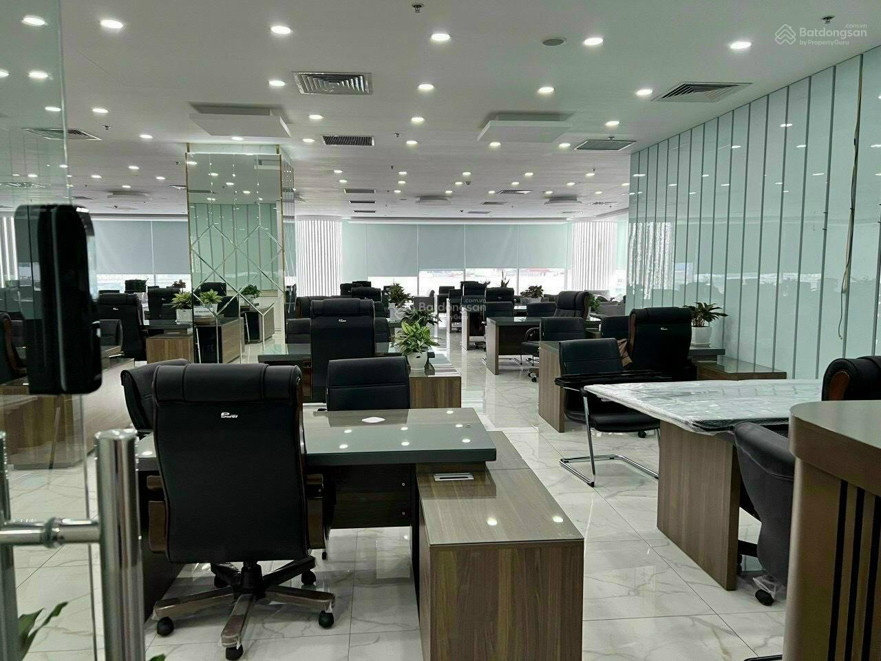 Văn phòng cho thuê CIC Tower 195m² giá 54.6 triệu - Giao thông thuận lợi!