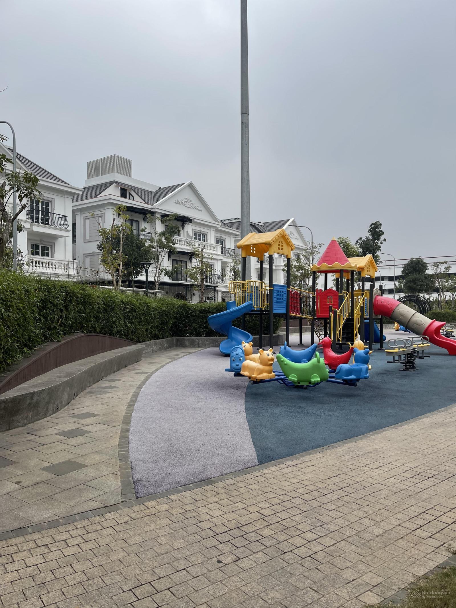 Biệt thự hạng sang Eurowindow Twin Park 192m² giá chỉ 34 tỷ - Đầu tư sinh lời bền vững!