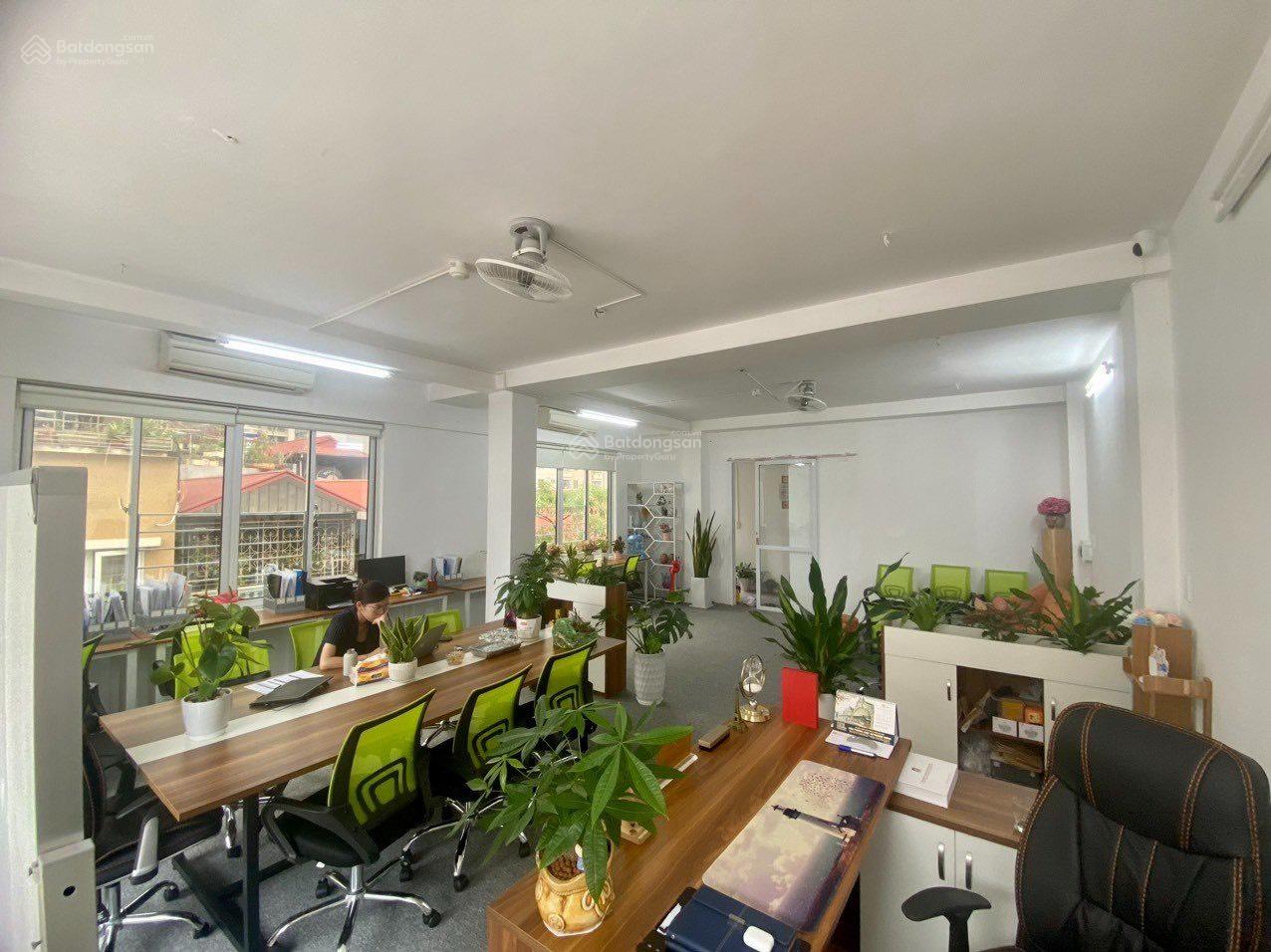 Cho thuê văn phòng tại C'Land Lê Đức Thọ, 500m² giá 12 triệu - Tiện nghi và linh hoạt!