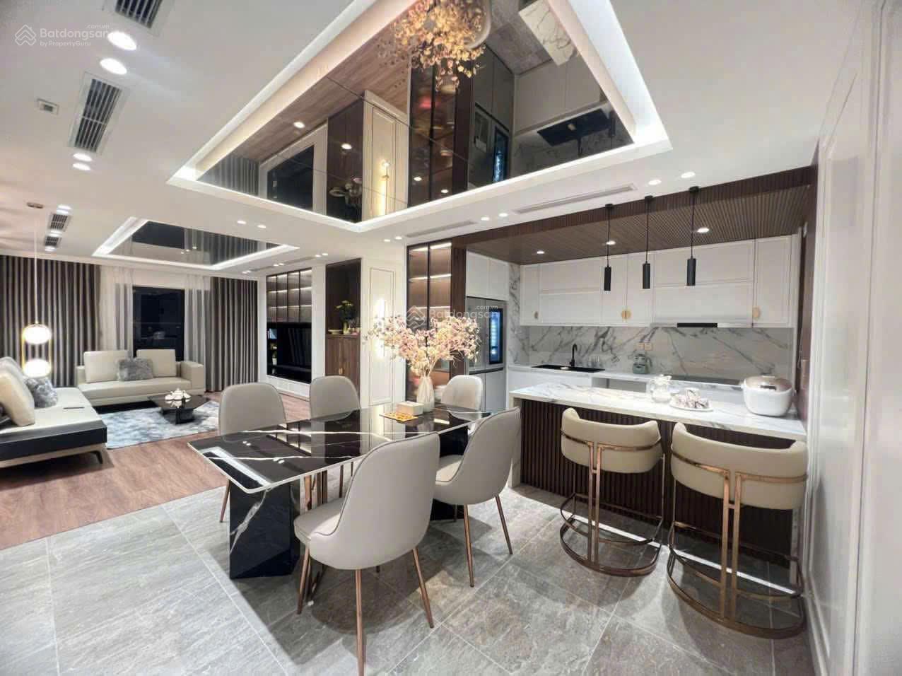 Căn hộ 3PN Discovery Complex Cầu Giấy 102.94m² giá nhỉnh 8 tỷ - View hoàng hôn cực đẹp!