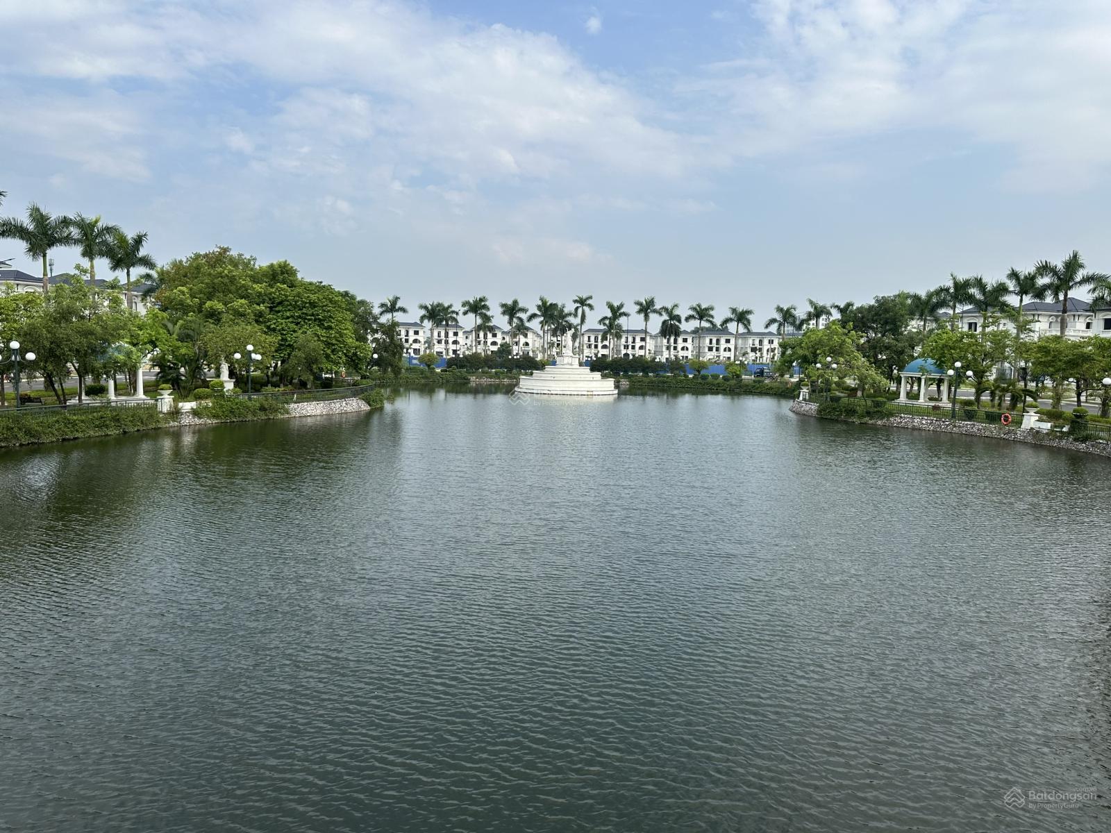 Siêu phẩm biệt thự đơn lập Vườn Cam 240m² - Lô góc thoáng đãng - Giá 41.5 tỷ