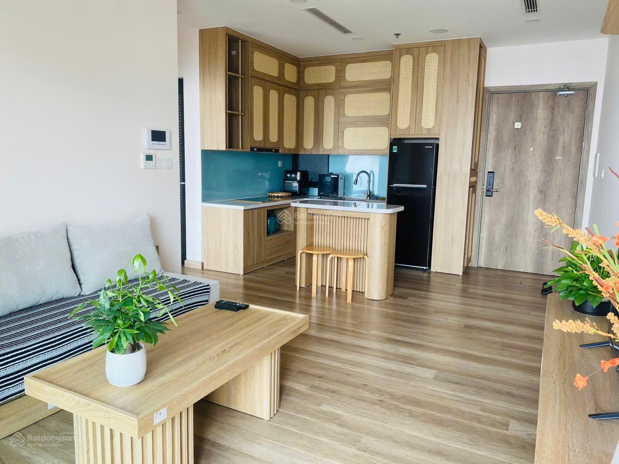 Căn hộ Solforest 63m² giá 4.7 tỷ - Căn góc đẹp, full nội thất