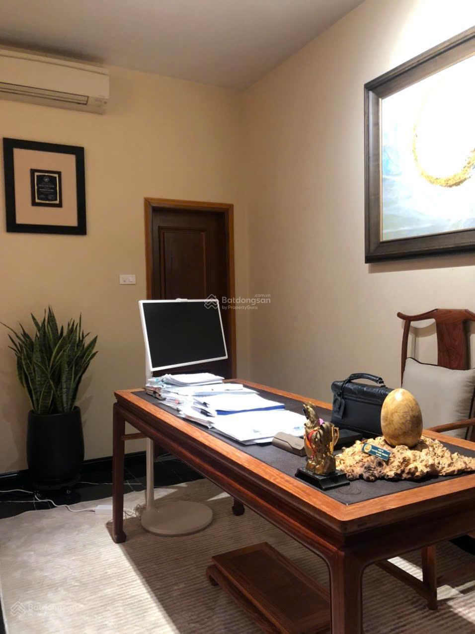 Căn hộ 3PN2W Chung cư M3-M4 Nguyễn Chí Thanh 155m² giá 10.85 tỷ - Thiết kế hợp lý, nội thất đầy đủ!