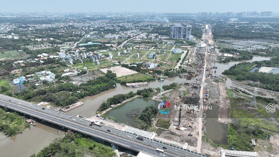 Đất nền lô góc Centana City, Trường Lưu 122m² giá 8,1 tỷ - Phong thủy tốt, đầu tư sinh lời!
