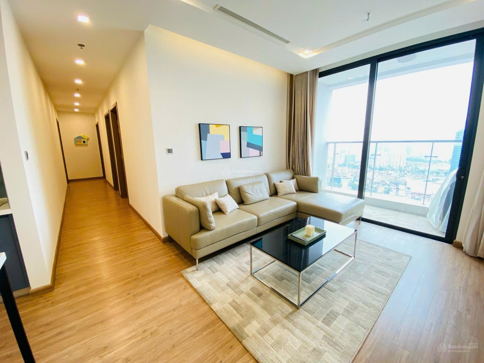 Căn hộ 4PN Discovery Complex Cầu Giấy 142m² giá 12.1 tỷ - Pháp lý rõ ràng, nội thất đầy đủ!