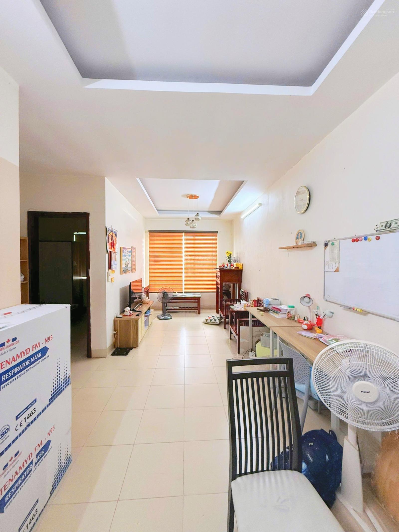 Căn hộ 2 ngủ 70m² tại 19T Kiến Hưng - Giá chỉ 3.4 tỷ, sẵn sàng vào ở!