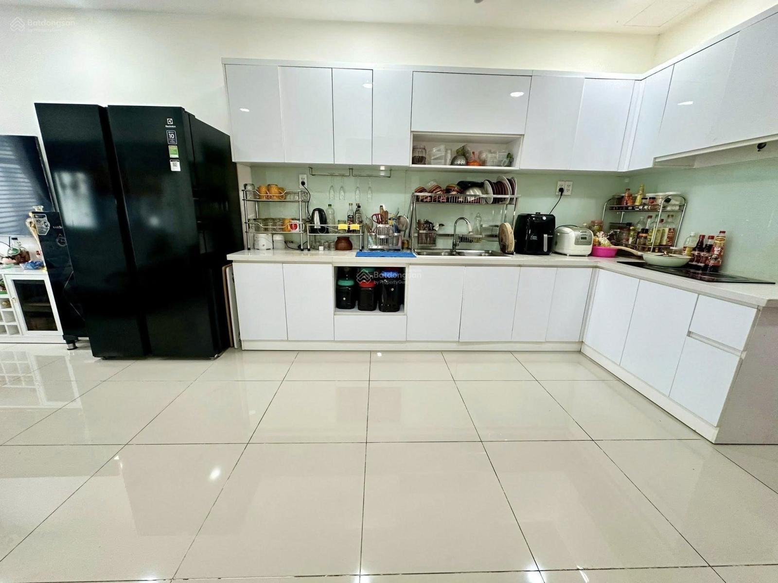 Căn hộ Melody Âu Cơ Tân Phú 97m² giá 4.3 tỷ - Nhà đẹp, ban công thoáng mát!