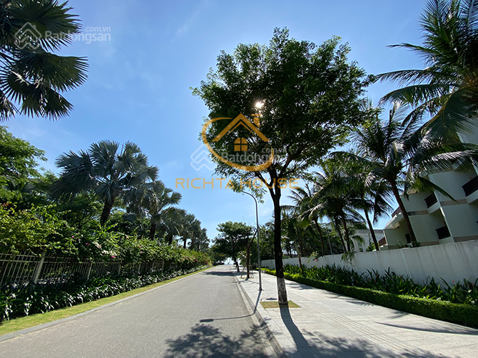 Biệt thự Premier Village Đà Nẵng 300m² - Vị trí đắc địa bên bãi biển Mỹ Khê!