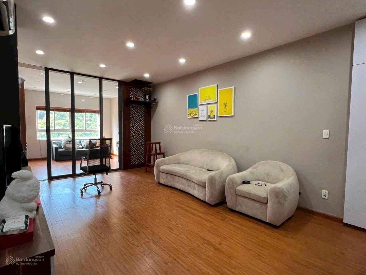 Căn hộ 2PN tại Vũng Tàu Center 90m² giá 3,3 tỷ - View núi tuyệt đẹp!