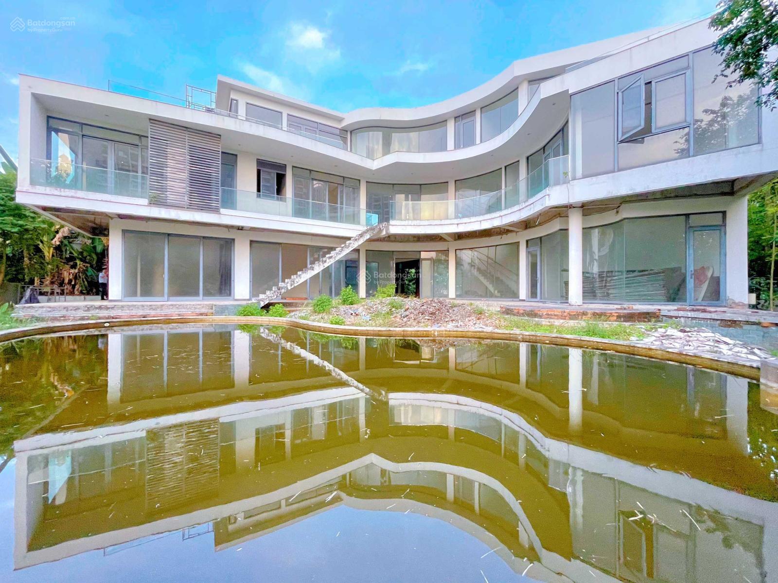 Biệt thự đơn lập Lucasta Villa 798m² giá 78 tỷ - Thiết kế phong cách Miami đẳng cấp!