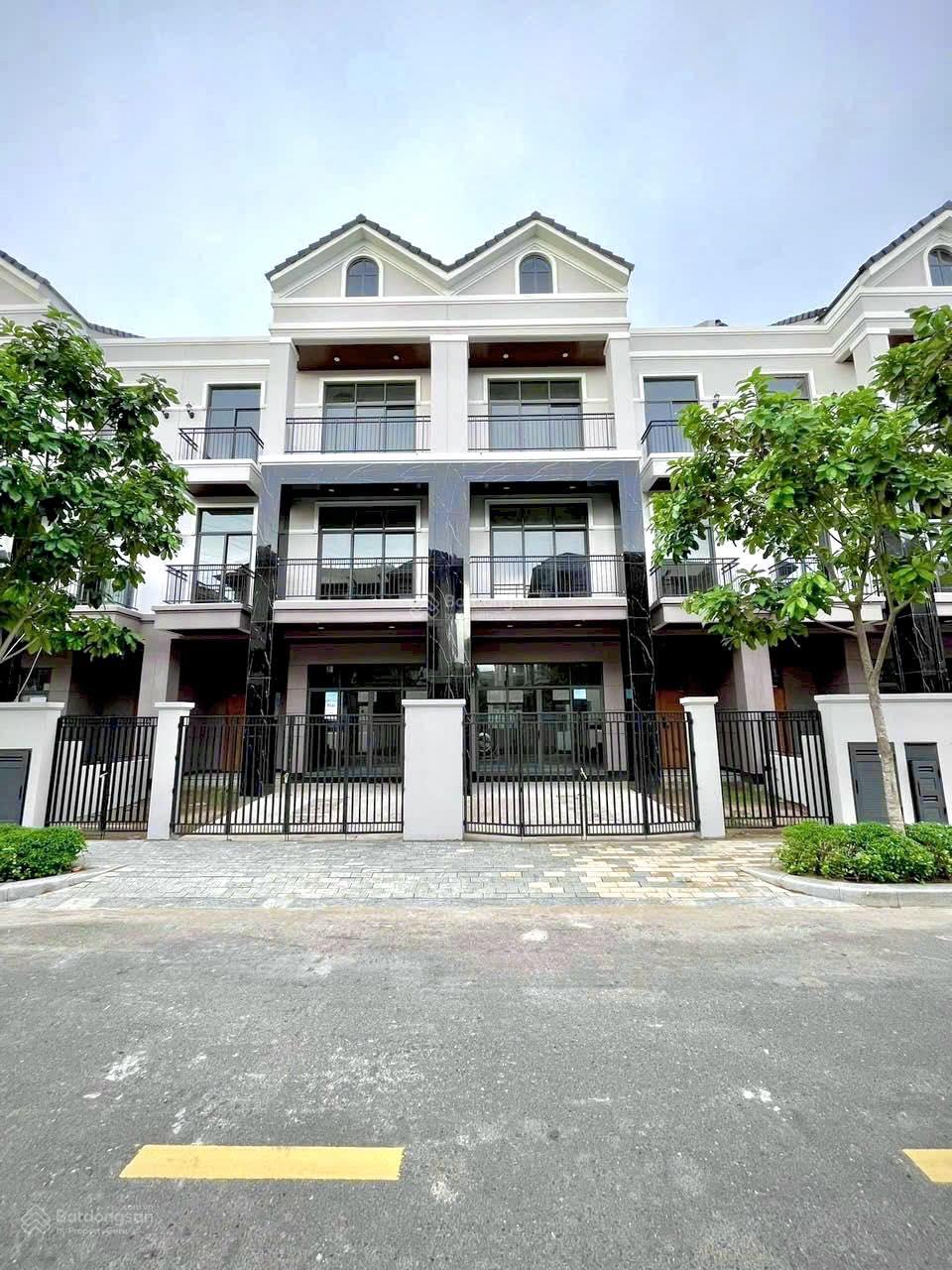 Nhà phố Zeitgeist City Nhà Bè 119m² giá 17.2 tỷ - Thiết kế thông minh, sẵn sang tên ngay!