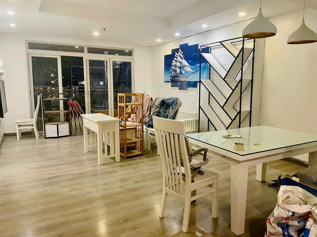 Căn hộ chung cư Dragon City 104m² giá 4,6 tỷ - Nội thất đầy đủ, sẵn sàng vào ở!