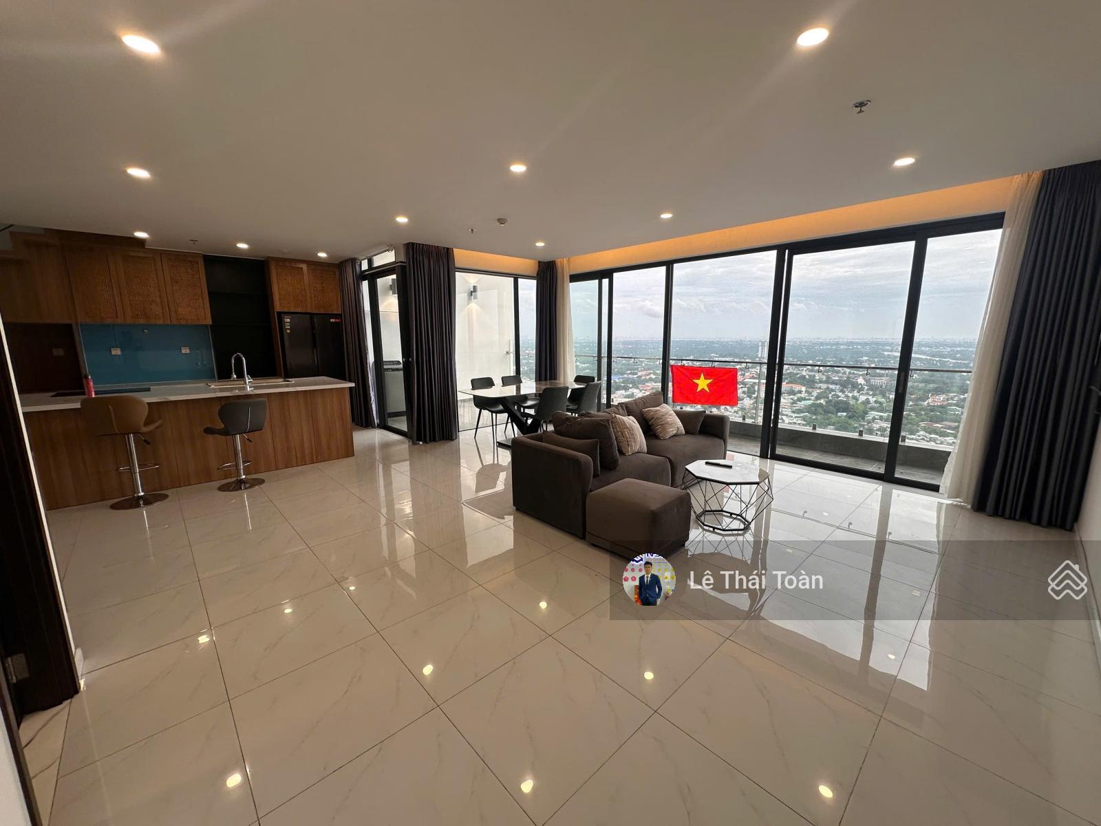 Penthouse C-Sky View Chánh Nghĩa 140m² giá 4.6 tỷ - Thiết kế sang trọng, view sông Sài Gòn