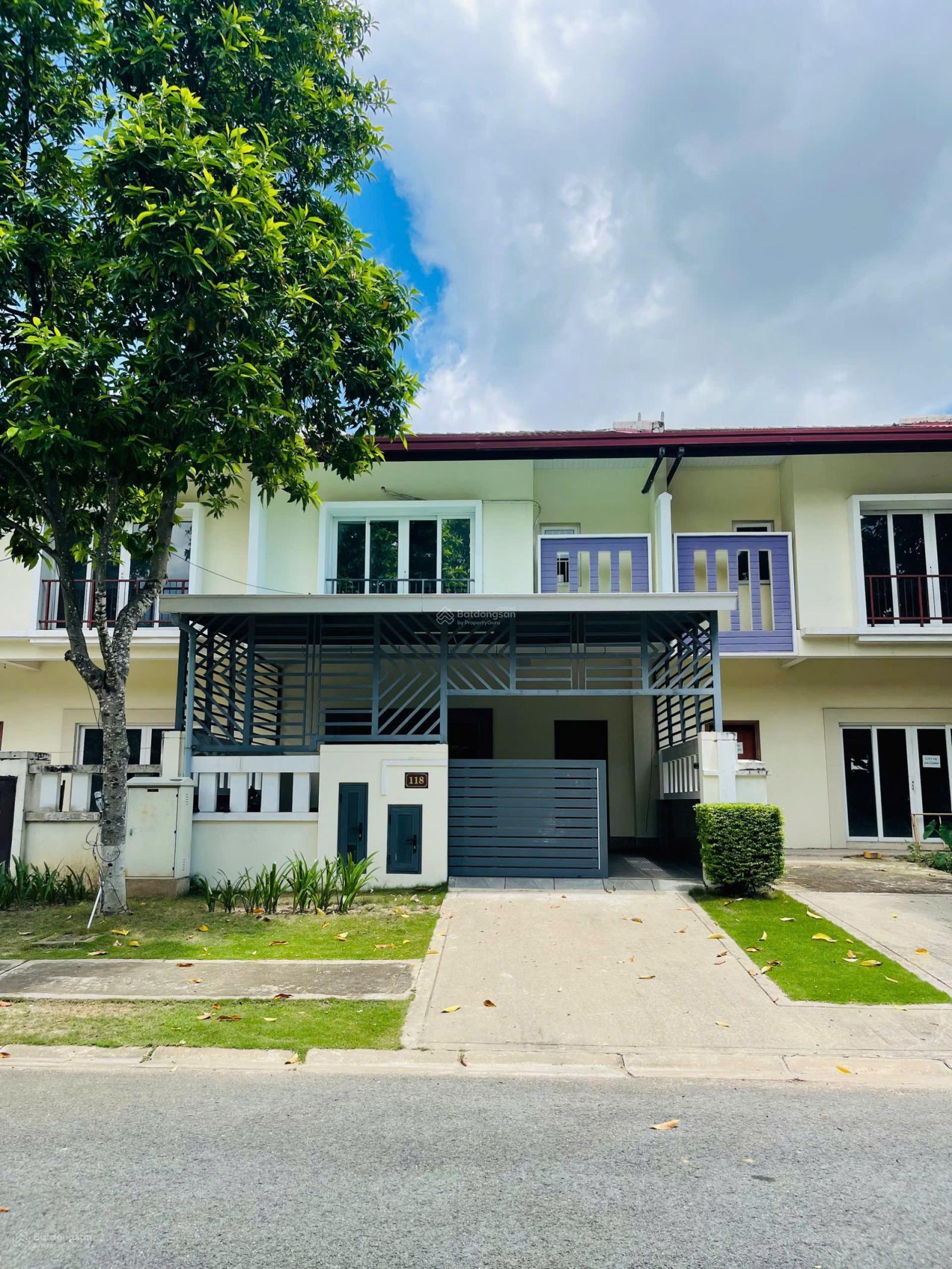 Nhà phố Ecolakes Mỹ Phước, Bến Cát, 140m² giá 4.7 tỷ - Đầu tư sinh lời dài hạn!