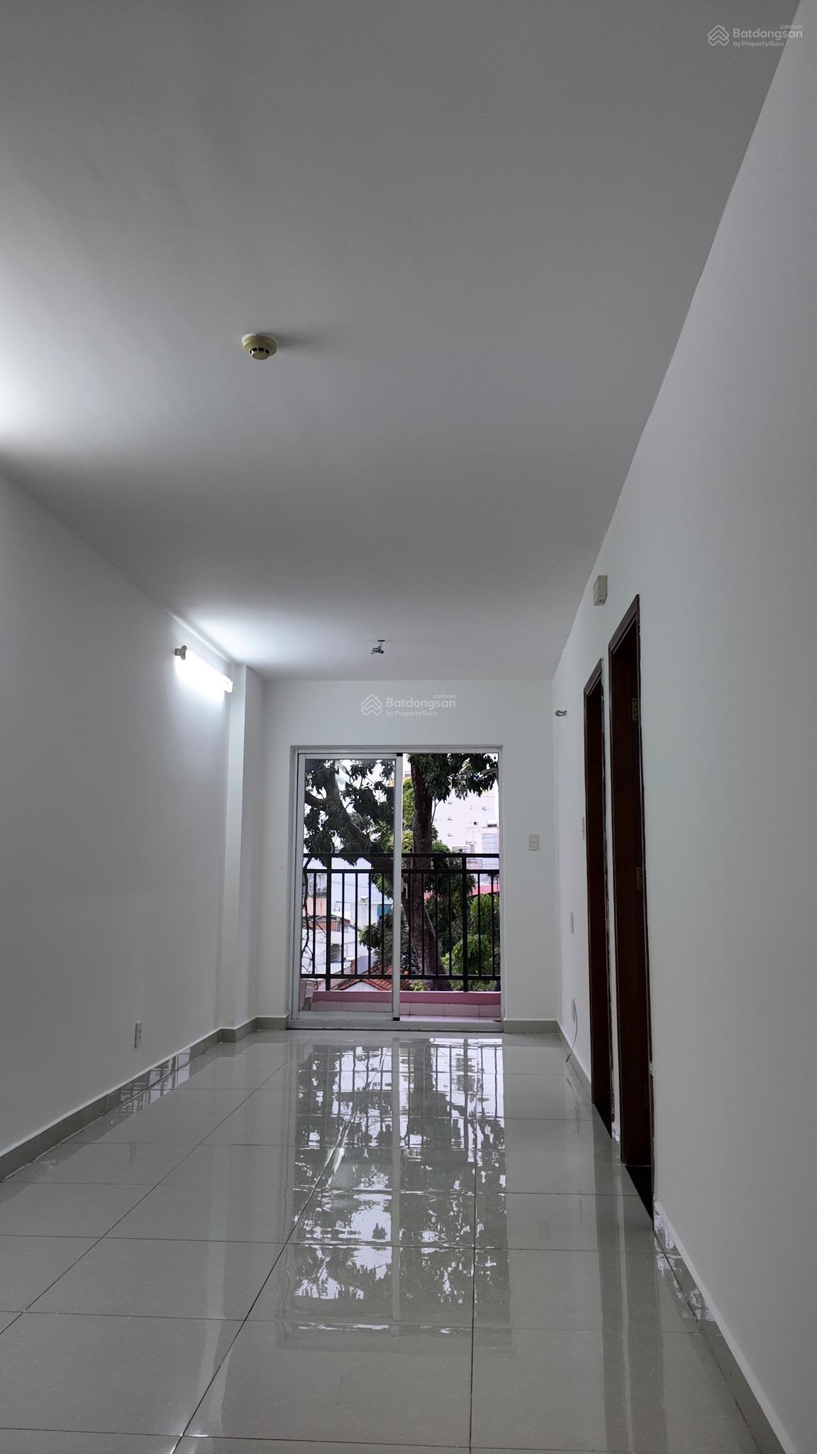 Căn hộ 8X Plus Trường Chinh 63m² giá 2.650 tỷ - Sổ hồng chính chủ, đầy đủ tiện ích!