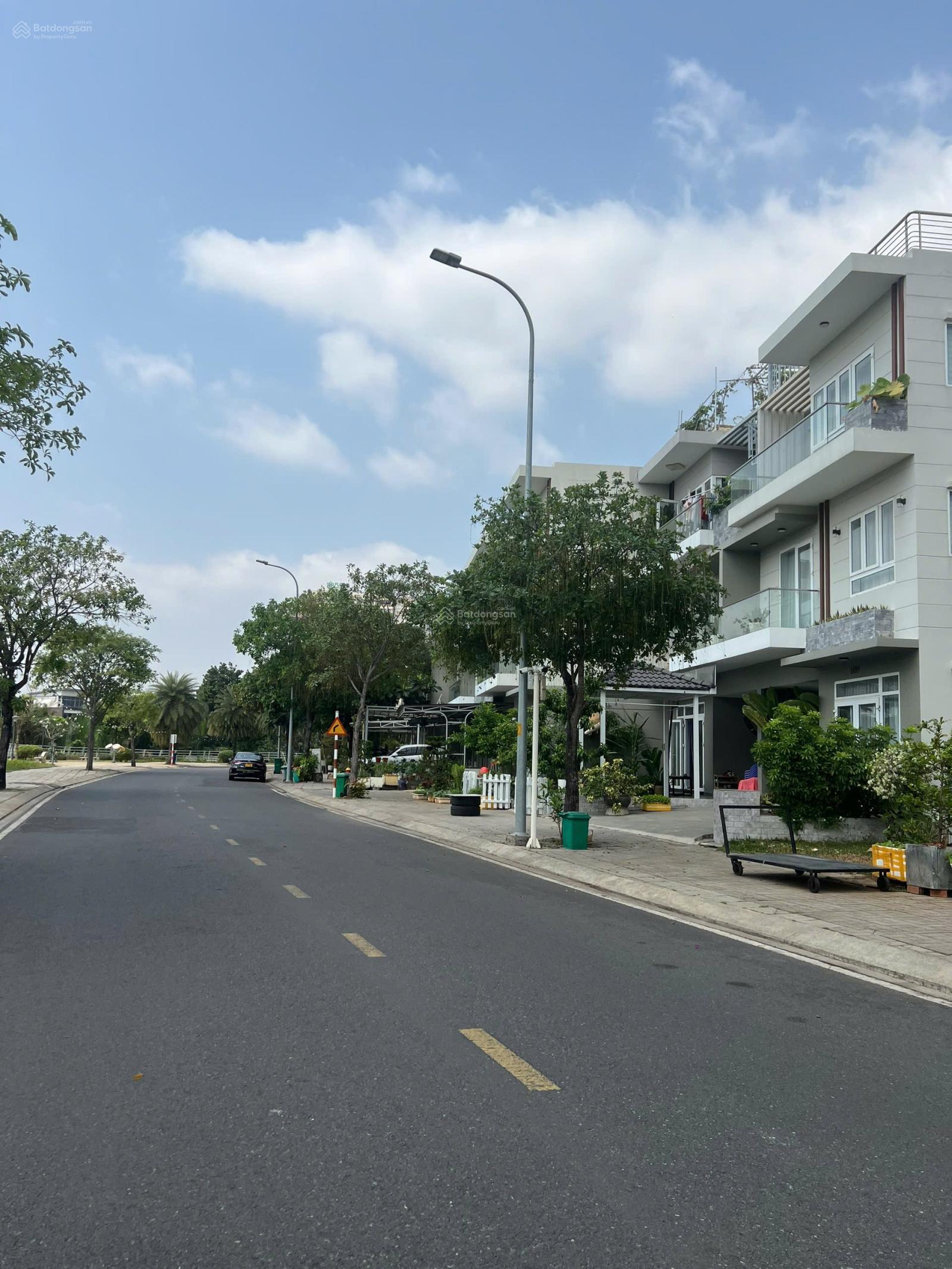 Nhà phố Rio Vista 126m² giá 16.5 tỷ - View sông tuyệt đẹp!