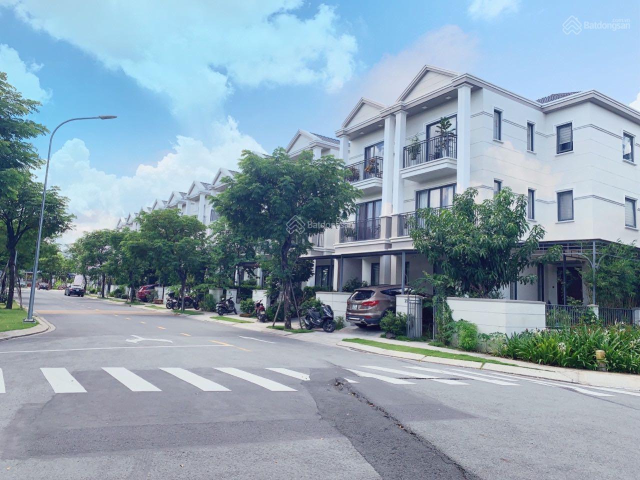 Biệt thự Nine South 140m² giá 15 tỷ - Chính chủ bán gấp, full nội thất!