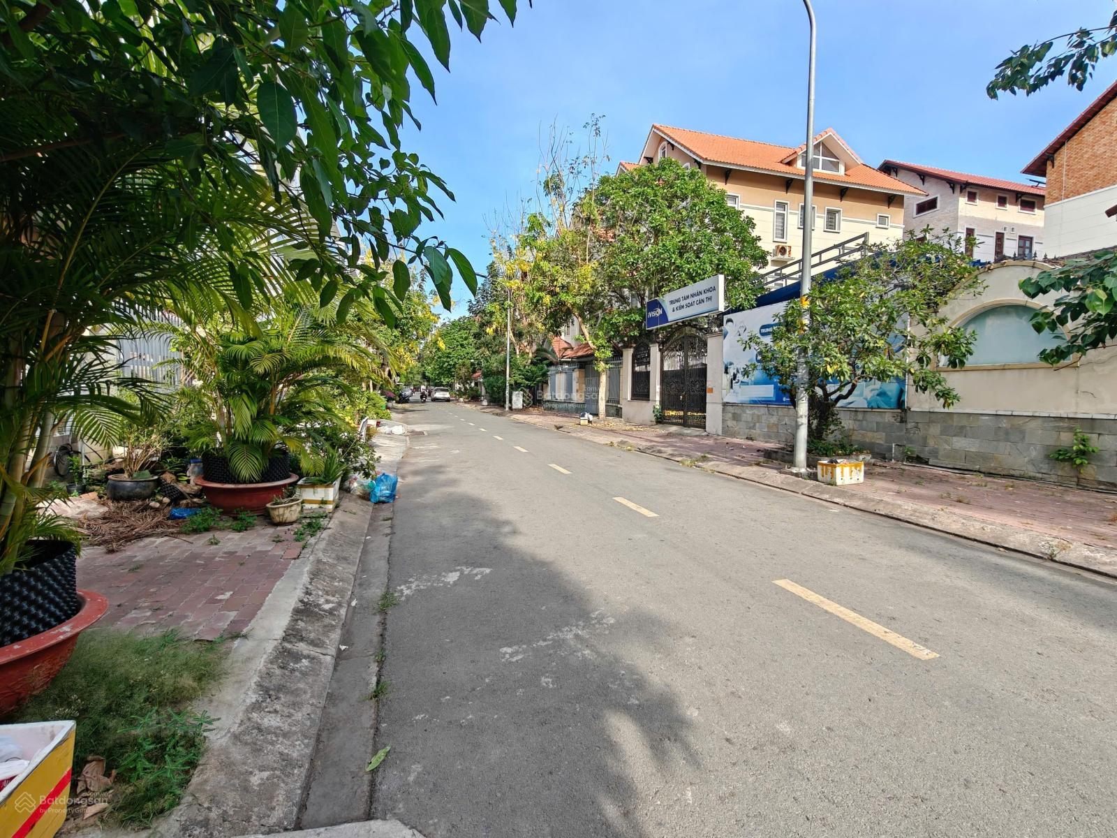 Nhà phố Him Lam 6A, Bình Chánh, 95m² giá 17.8 tỷ - Sổ hồng chính chủ!