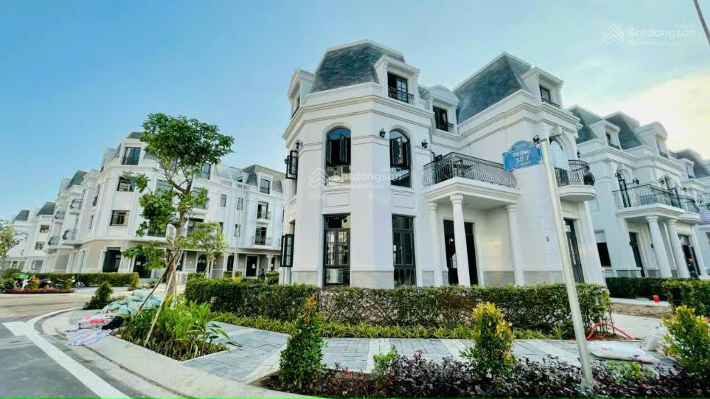 Biệt thự Amelie Phú Mỹ Hưng 120m² giá 11 tỷ - Cơ hội sở hữu độc quyền!