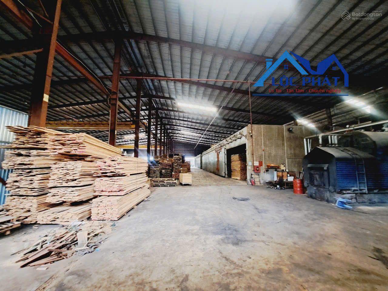 Bán xưởng Hóc Môn 14.000m² giá chỉ 135 tỷ - Đầu tư sinh lời ngay!