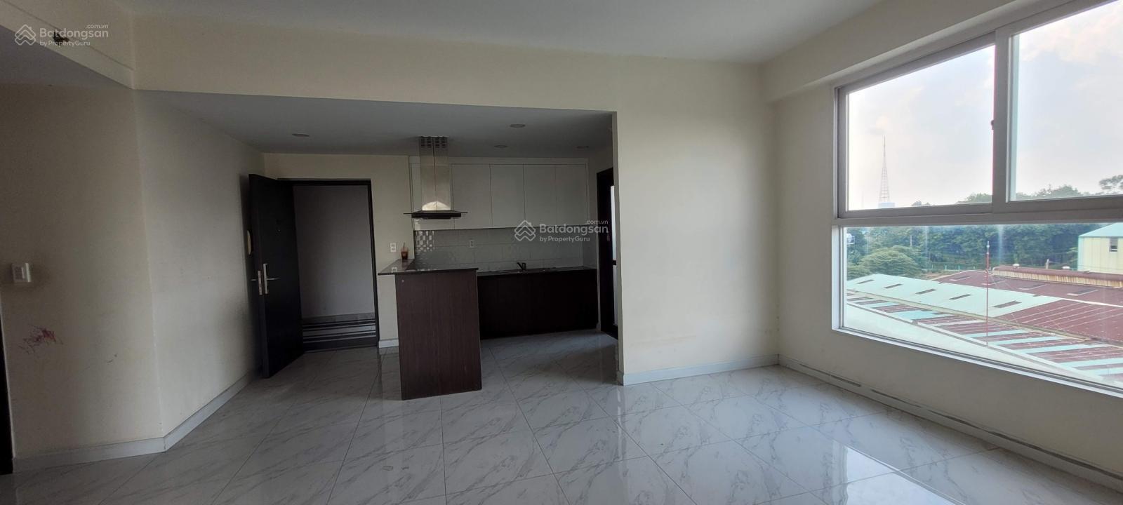 Bán căn hộ 3PN luxury 114m² giá 2.5 tỷ - Tiện ích đầy đủ, ngay khu công nghiệp VSIP 1!