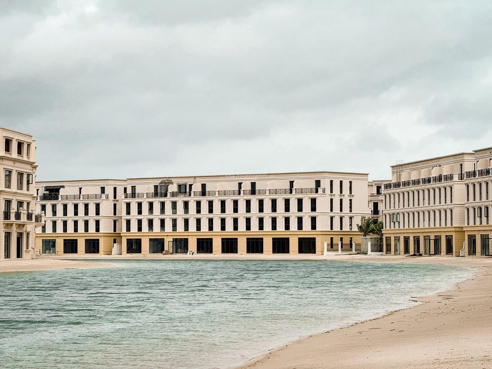 Biệt thự song lập mini Vinhomes Vũ Yên 153m² giá 13,5 tỷ - Sở hữu bãi biển riêng