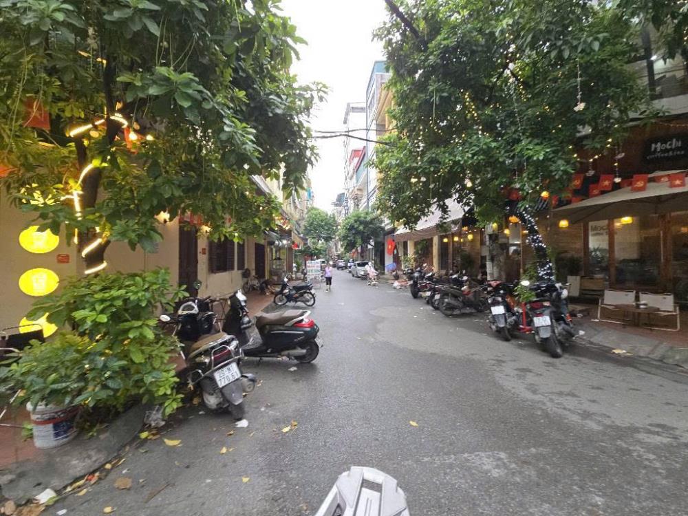 Bán nhà phố Quan Nhân - 39m², 5 tầng - Giá chỉ 9.1 tỷ - Kinh doanh sầm uất!