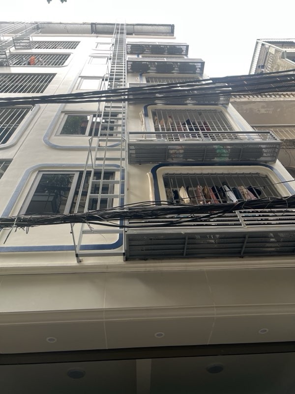 Bán tòa căn hộ cao cấp Nguyễn Khang Cầu Giấy 100m² giá 40 tỷ - Doanh thu 120 triệu/tháng