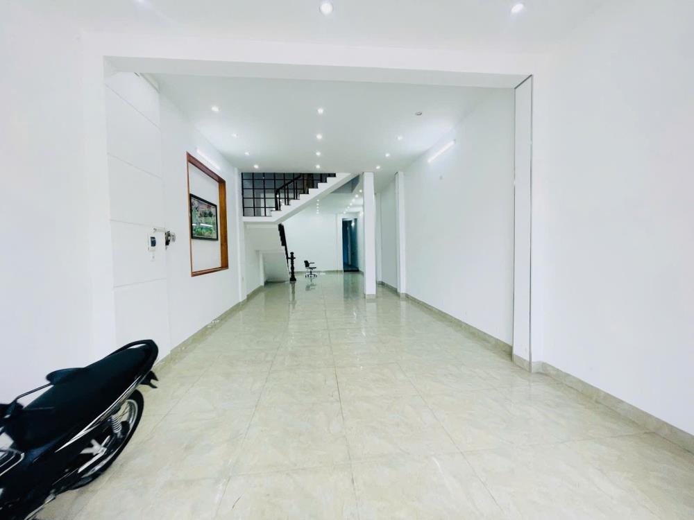 Nhà mặt tiền Lê Văn Hiến Ngũ Hành Sơn 155m² giá 12.5 tỷ - Kinh doanh sầm uất!