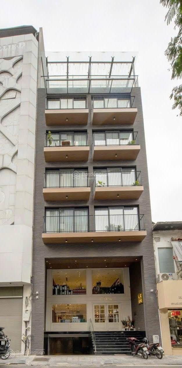 Cho thuê mặt phố Mai Hắc Đế, Hai Bà Trưng 50m² giá 60 triệu - Vị trí đắc địa, kinh doanh thuận lợi!