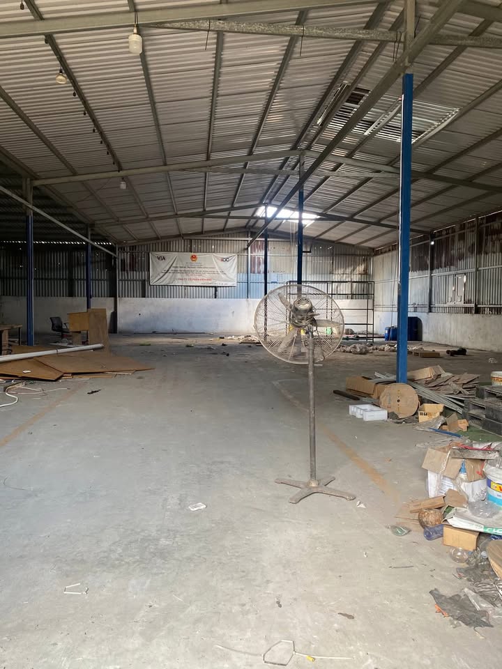 Kho xưởng cho thuê 420m² đường Võ Văn Vân, quận Bình Tân - Giá chỉ 25 triệu/tháng!