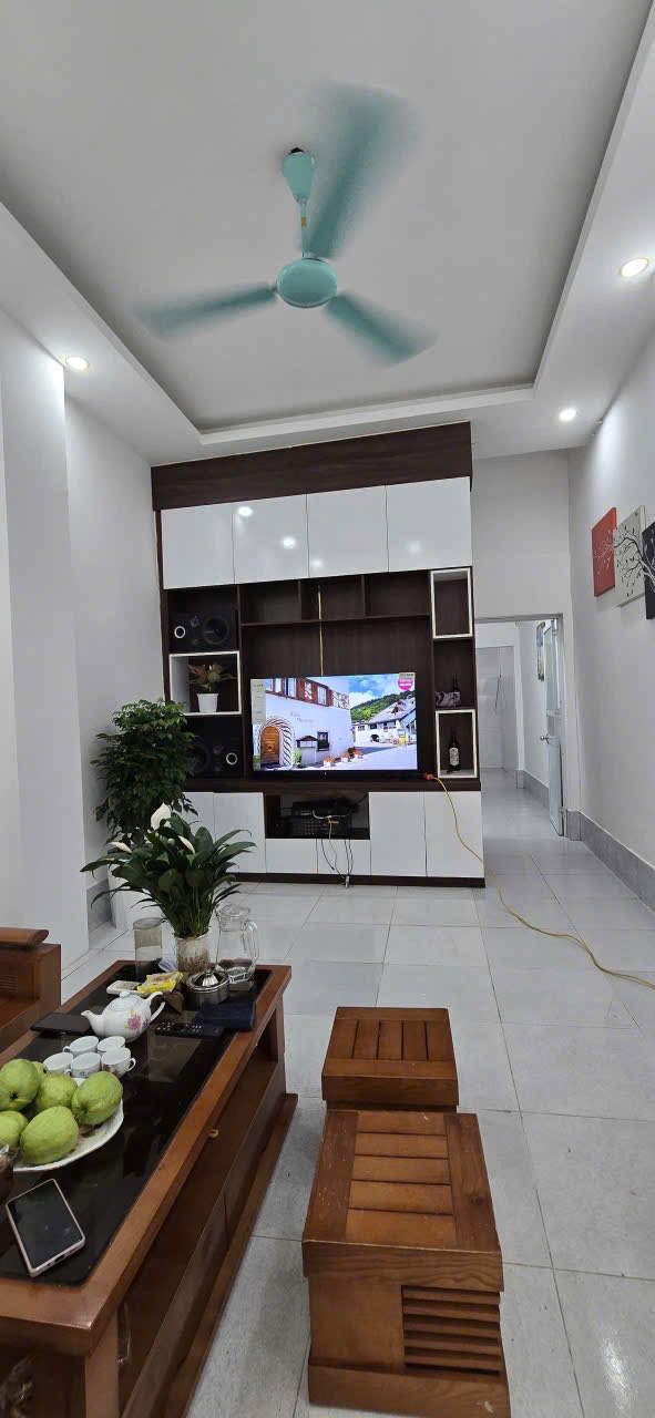 Nhà 2 tầng Nhị Châu, Hải Dương 47m² giá 1.38 tỷ - Tiện ích tuyệt vời gần chợ!