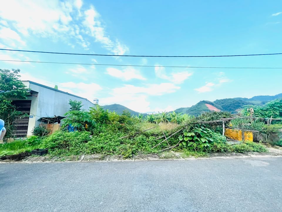 Đất nền phường Cam Đường, Lào Cai 125m² chỉ 1.6 tỷ - Sổ đỏ chính chủ, không vướng bận!