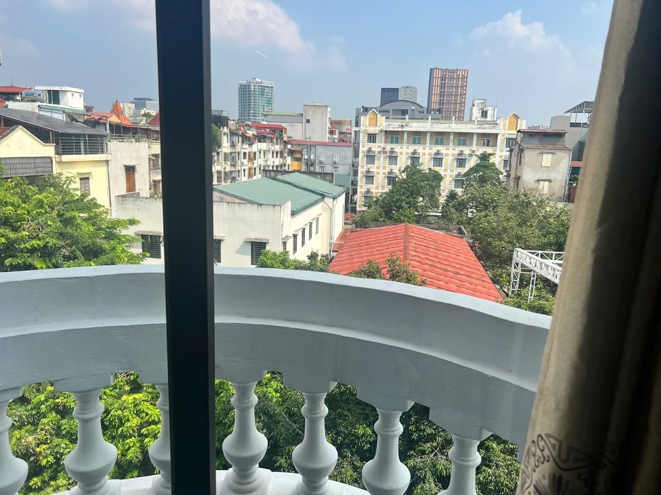 Phòng cho thuê đường Chùa Bộc, Đống Đa - Gần nhiều trường Đại học