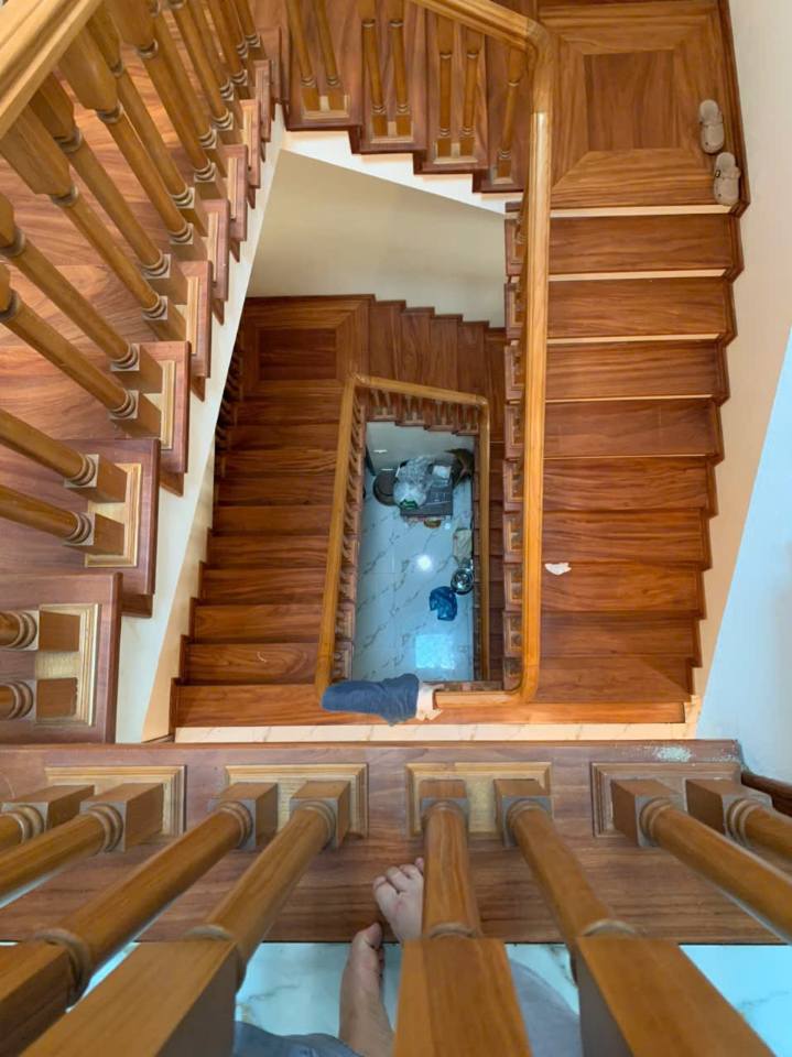 Nhà 3 tầng đẹp tại phường Nam Ngạn, TP Thanh Hóa 75m² giá 5.75 tỷ - Sẵn sàng vào ở ngay!