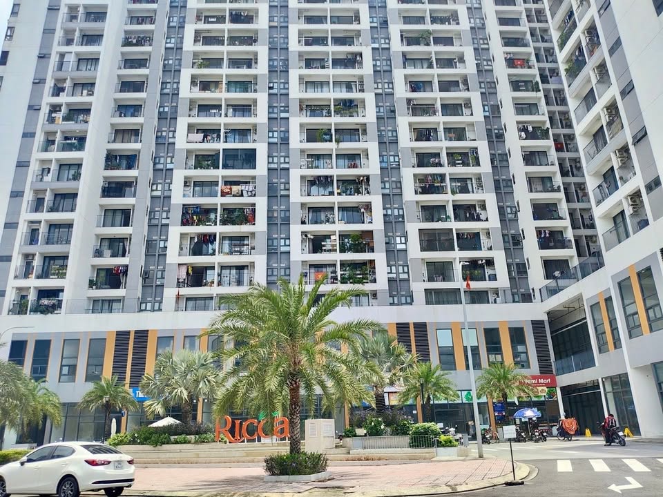 Lô đất góc 2 mặt tiền Gò Cát, Phú Hữu, Q9 - 126m² chỉ 9 tỷ - Đầu tư lý tưởng!